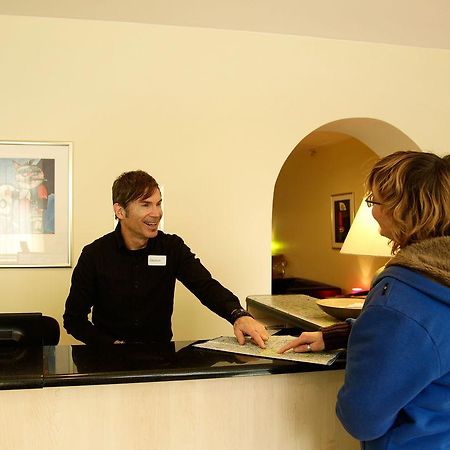 ברלין Acama Hotel & Hostel Schoeneberg מראה חיצוני תמונה