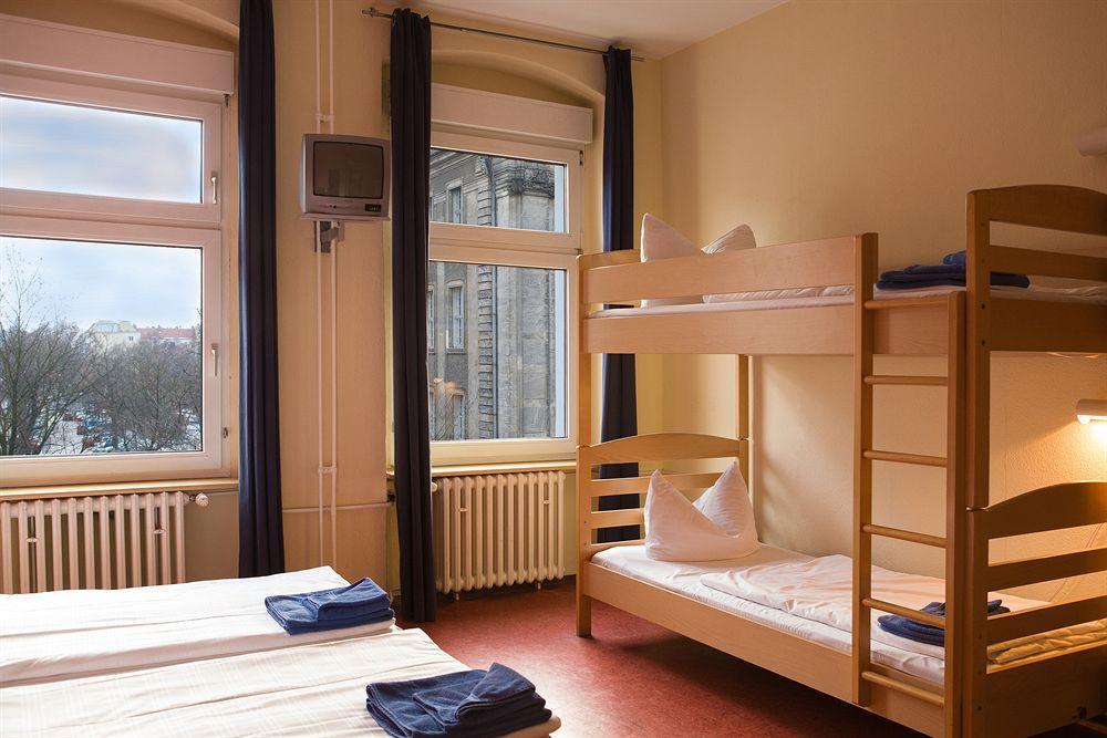 ברלין Acama Hotel & Hostel Schoeneberg מראה חיצוני תמונה