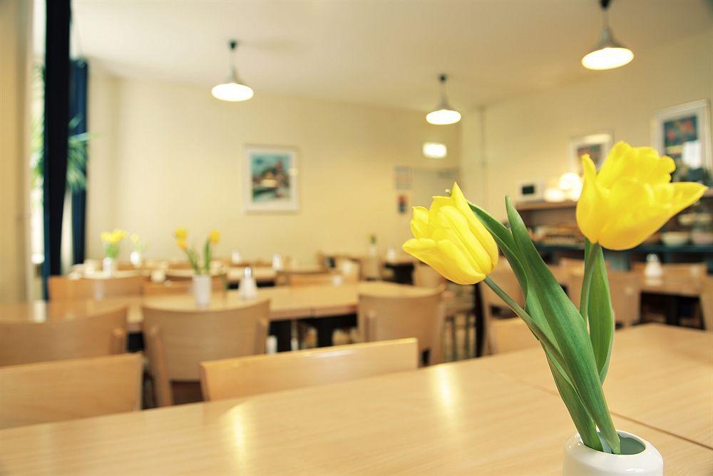 ברלין Acama Hotel & Hostel Schoeneberg מראה חיצוני תמונה